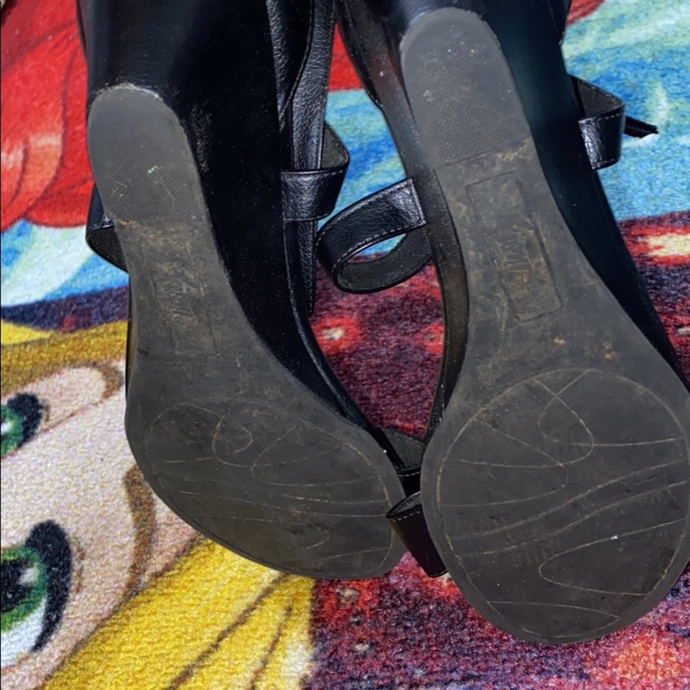 Platform sandals